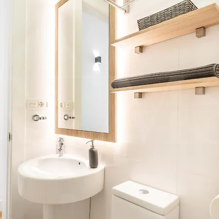 With Balcony In The Heart Of By Rems Appartement *